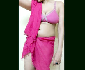 Red Sharee Sexy Bhabhi Nude and Pussy Fingering Video